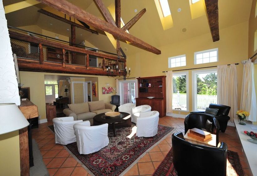 فندق صغير Little Shemogue Inn