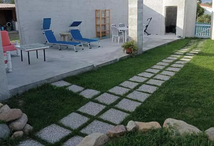 Bed and Breakfast Free Zone