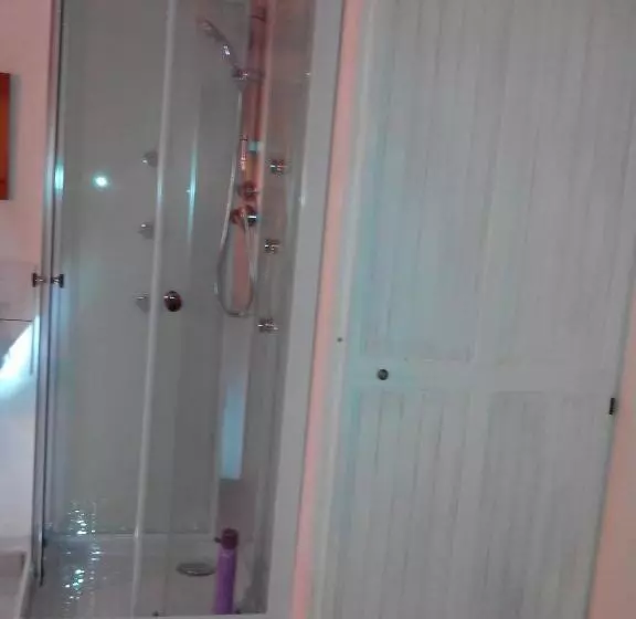 Bed and Breakfast Free Zone