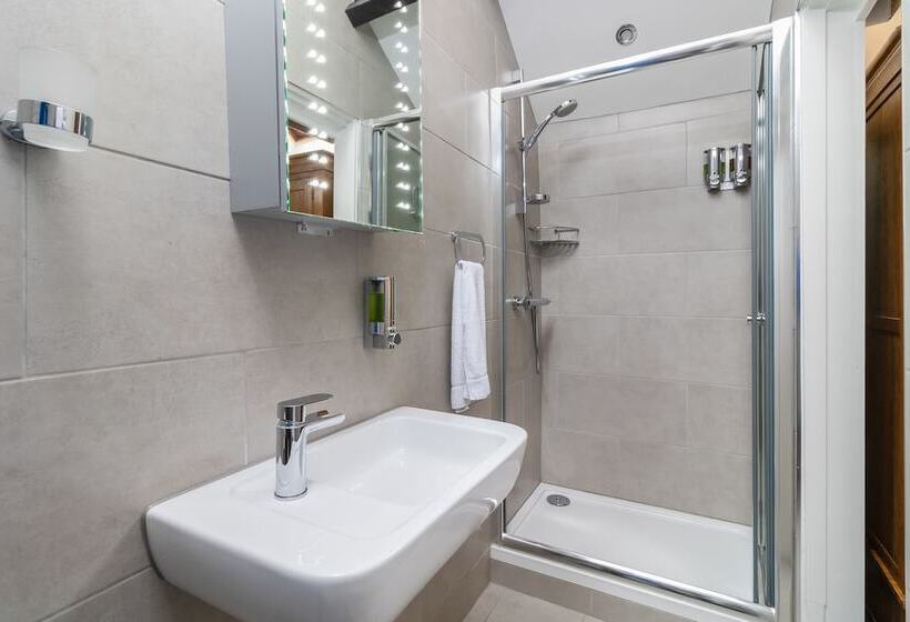 住宿加早餐  Stilworth House