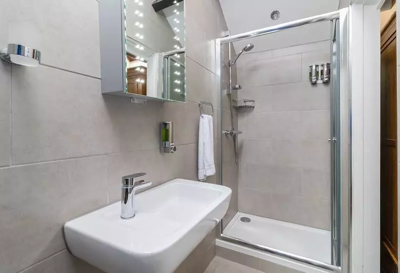 Aamiaismajoitus (B&B) Stilworth House