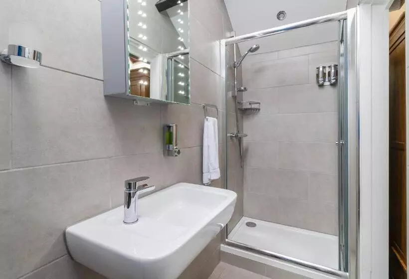 Aamiaismajoitus (B&B) Stilworth House