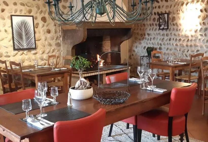 Hotelli L'auberge Des Collines