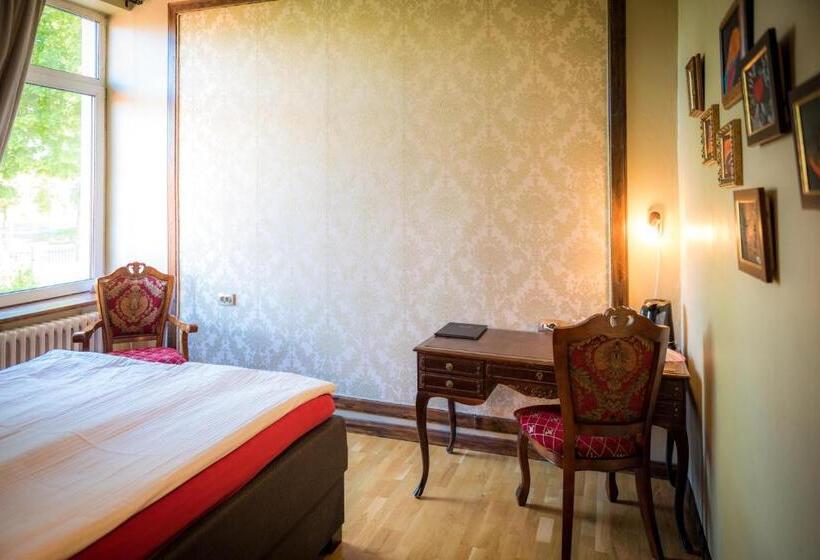 هتل Villa Meretare