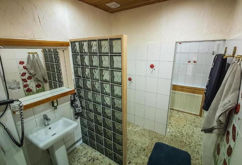 هتل Villa Meretare