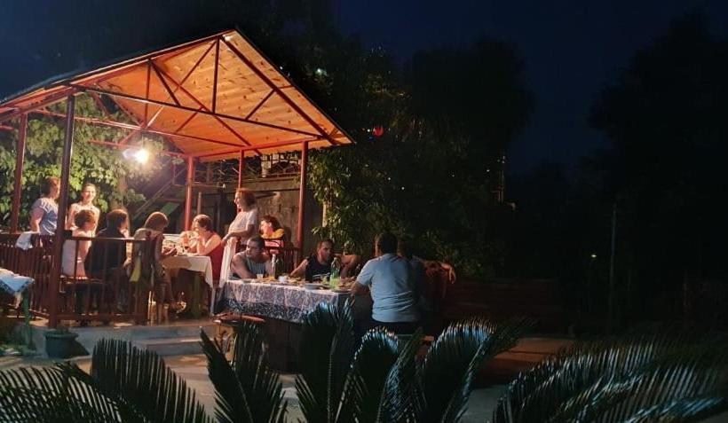 پانسیون Dato S Guesthouse