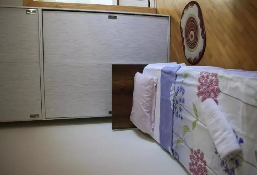 پانسیون Dato S Guesthouse