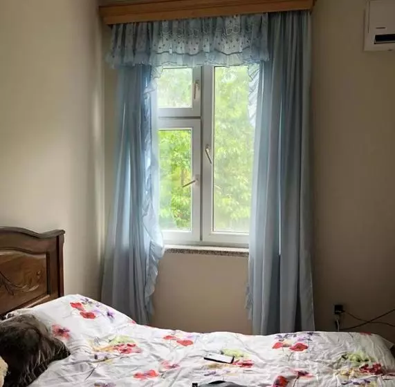 پانسیون Dato S Guesthouse
