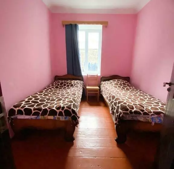 پانسیون Guesthouse Ailama