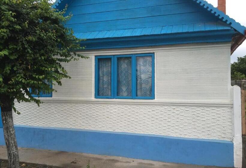 بنسيون La Lipoveni