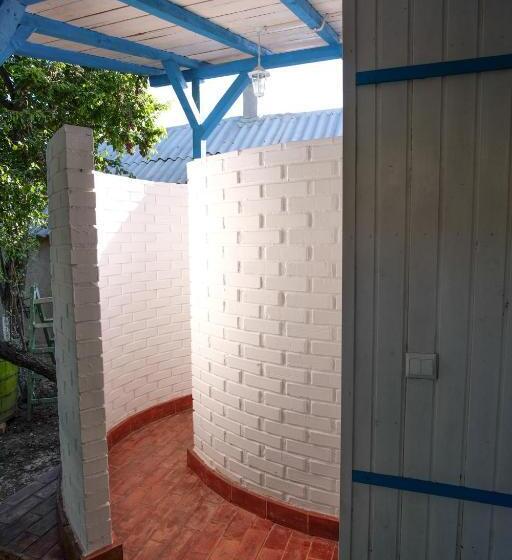 بنسيون La Lipoveni