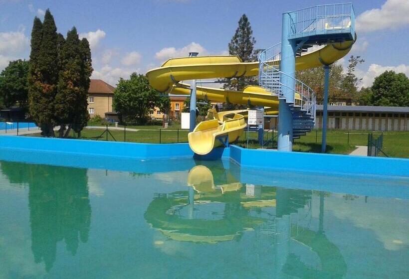 بنسيون Penzion Oáza