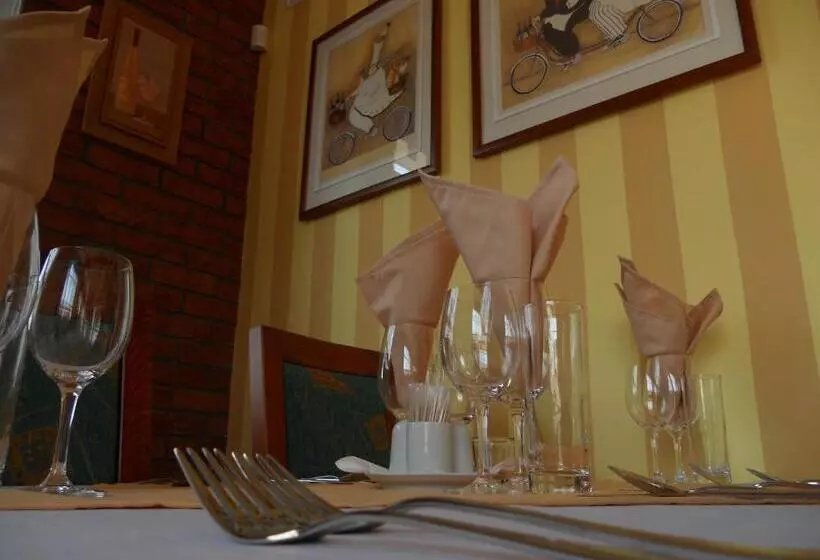 Majatalo Penzion Oáza