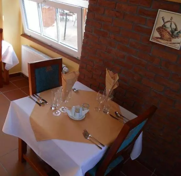 Majatalo Penzion Oáza