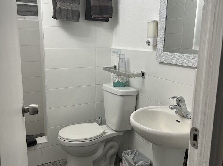 پانسیون The Vieques Guesthouse