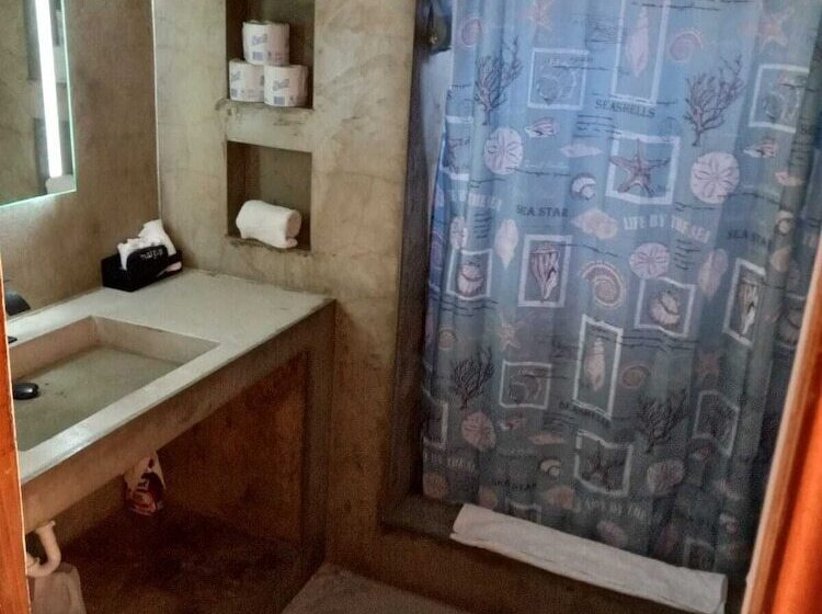 پانسیون Villa Coral Guesthouse