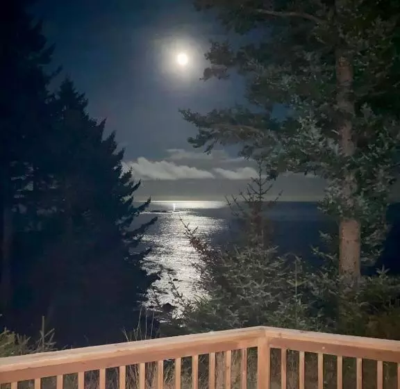 Goldilocks Bed & Breakfast