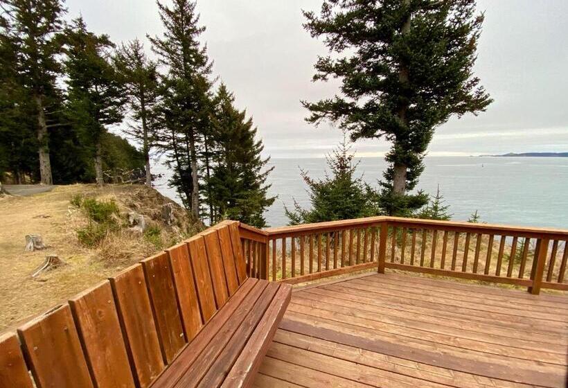 Goldilocks Bed & Breakfast