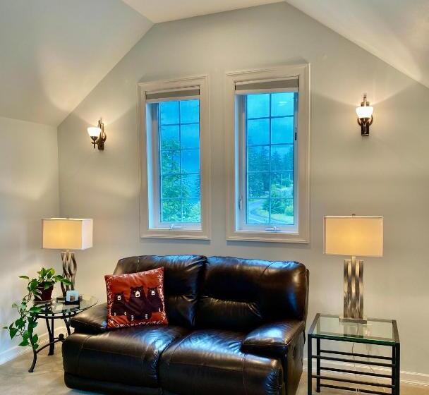 Goldilocks Bed & Breakfast