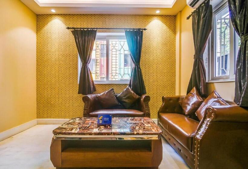 Fabhotel Luxor   Nr Acropolis Mall