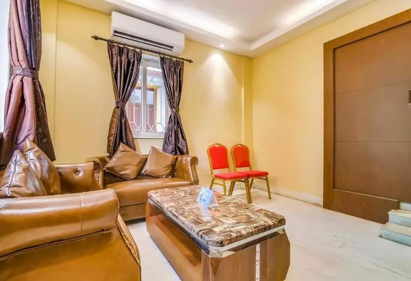 Fabhotel Luxor   Nr Acropolis Mall