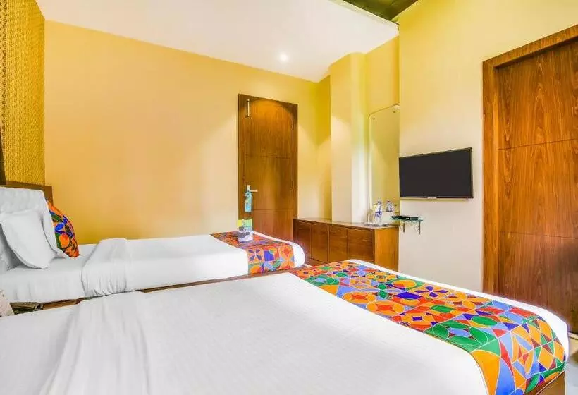 Fabhotel Luxor   Nr Acropolis Mall