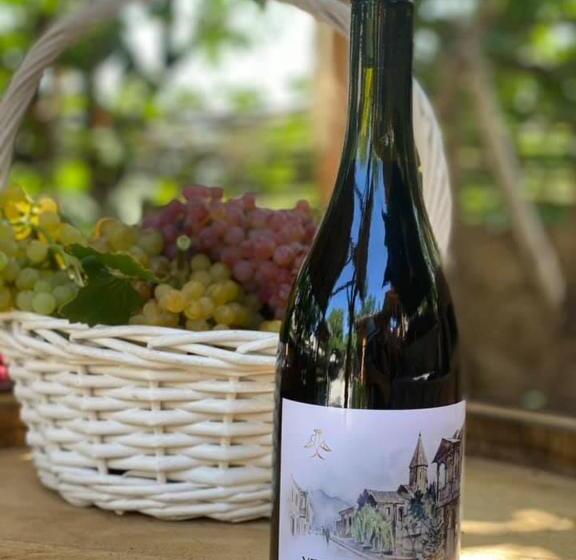 Pensão Yeganyans Guest House And Wine Yard