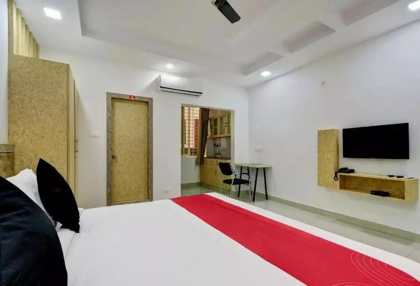 ホテル Super Grand Collection O Near Sarjapur Road Near 7d Voyage