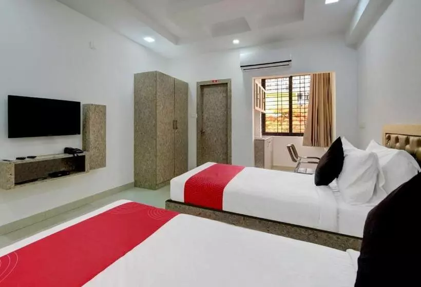 ホテル Super Grand Collection O Near Sarjapur Road Near 7d Voyage
