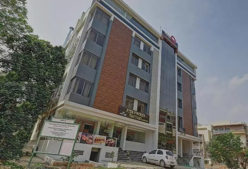 ホテル Super Grand Collection O Near Sarjapur Road Near 7d Voyage