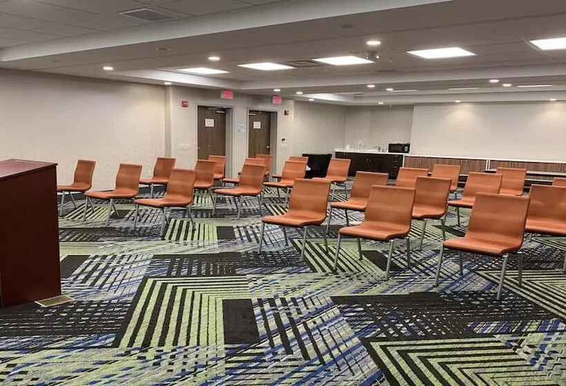 ホテル Holiday Inn Express & Suites Middletown, An Ihg