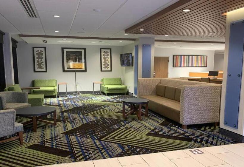 בית מלון כפרי Holiday Inn Express & Suites Middletown, An Ihg