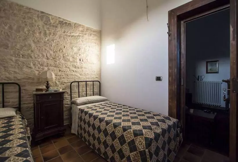 Hotelli Masseria Citulo Il Pino Grande