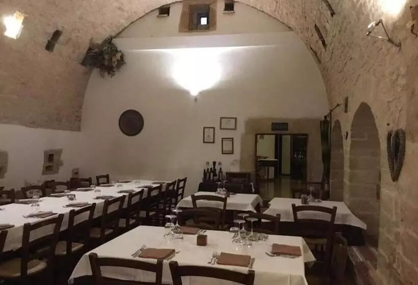 Hotelli Masseria Citulo Il Pino Grande