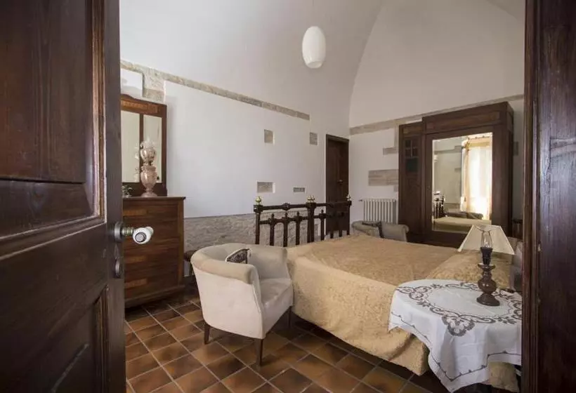 Hotelli Masseria Citulo Il Pino Grande