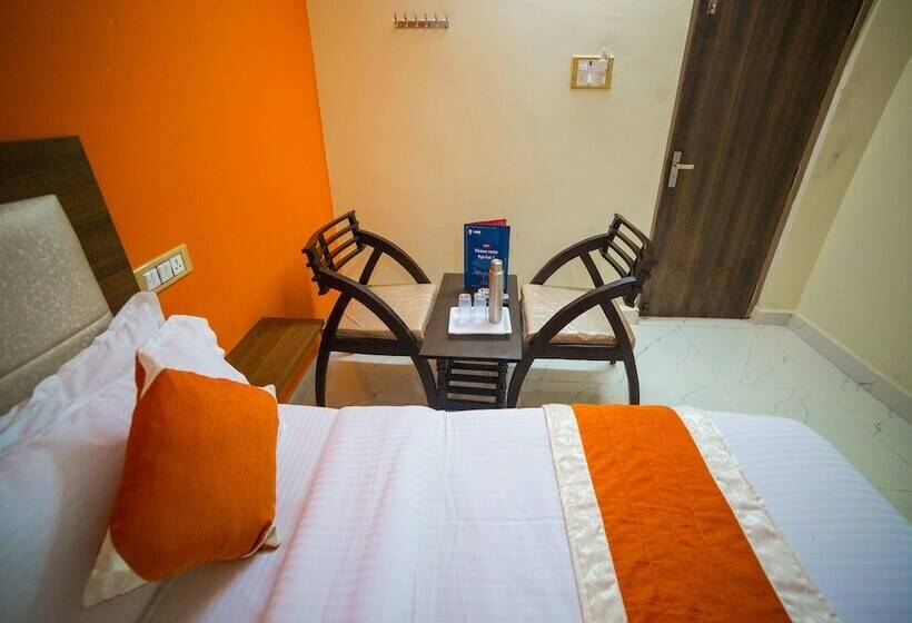 Отель Oyo 8147 Short Stay Homes