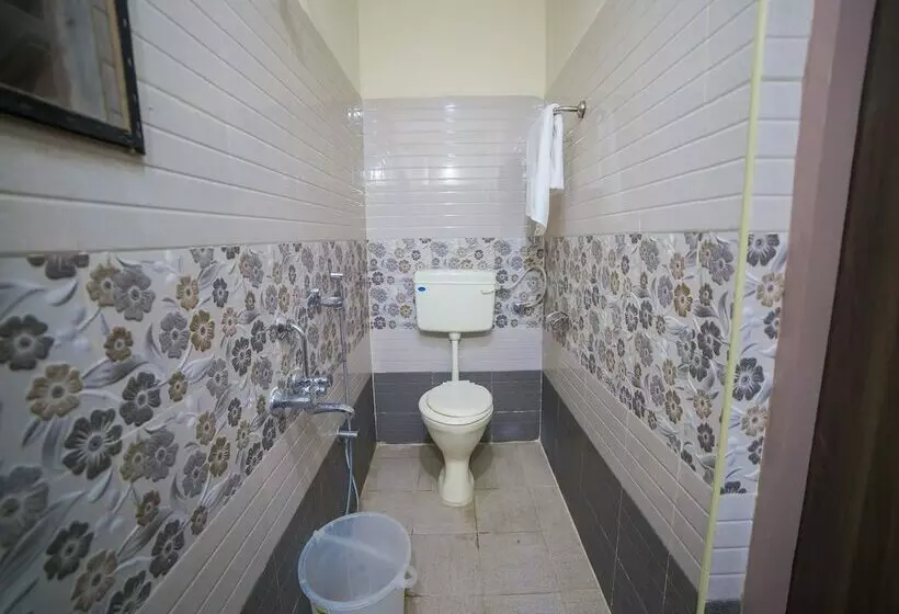 هتل Oyo 8147 Short Stay Homes