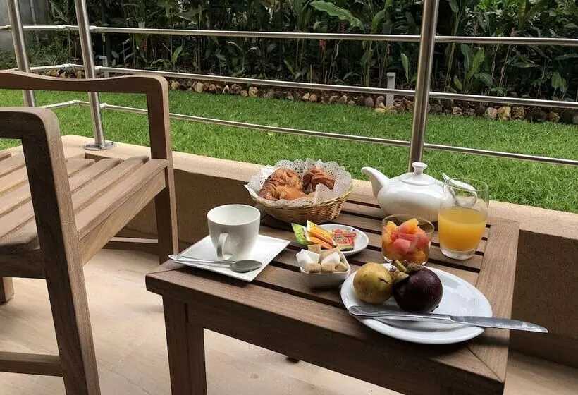 هتل Elais Kinshasa