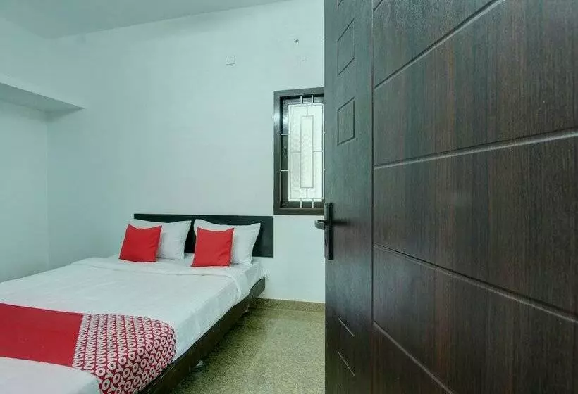 ホテル Oyo 24597 Dheeran Home Stay