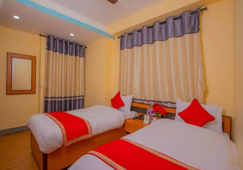 هتل Oyo 288 Yangrima Hill City