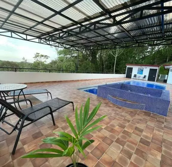 Hotelli Los Cielos Del Caribe