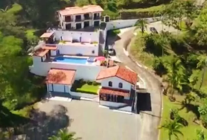 Hotelli Los Cielos Del Caribe