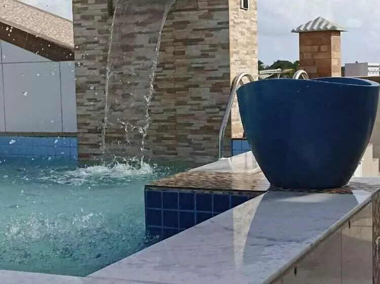 Majatalo Suites Porto Frevo