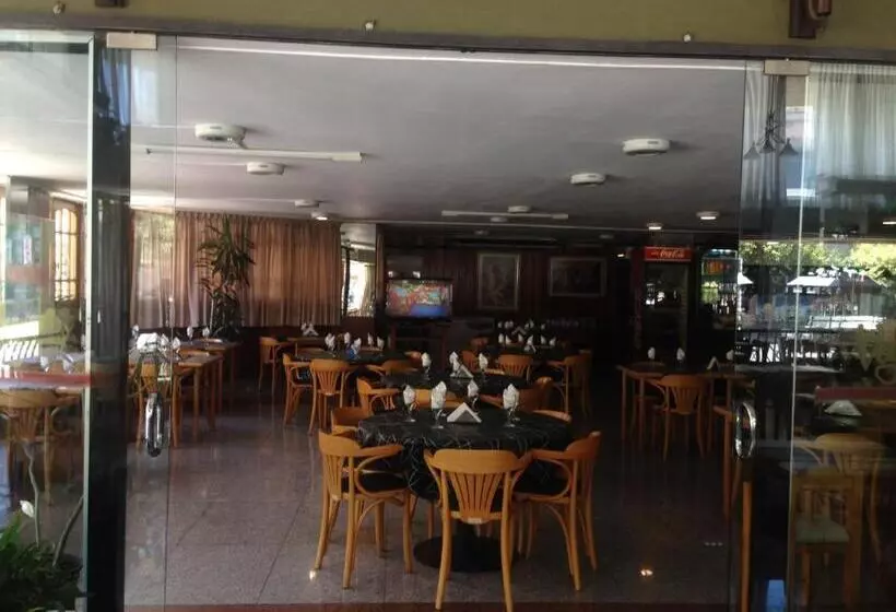 Hotelli Continental Cosquin