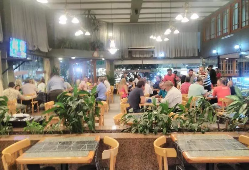 Hotelli Continental Cosquin