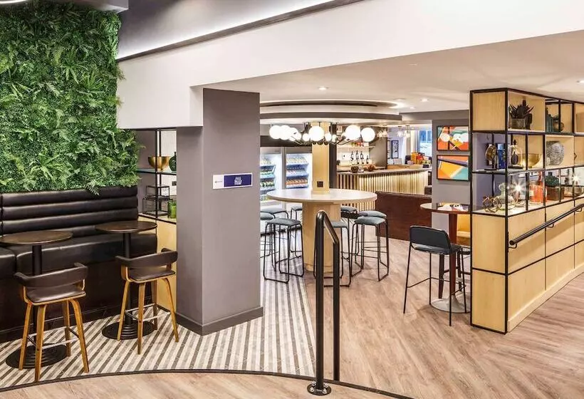 Hotelli Ibis Budget Swindon