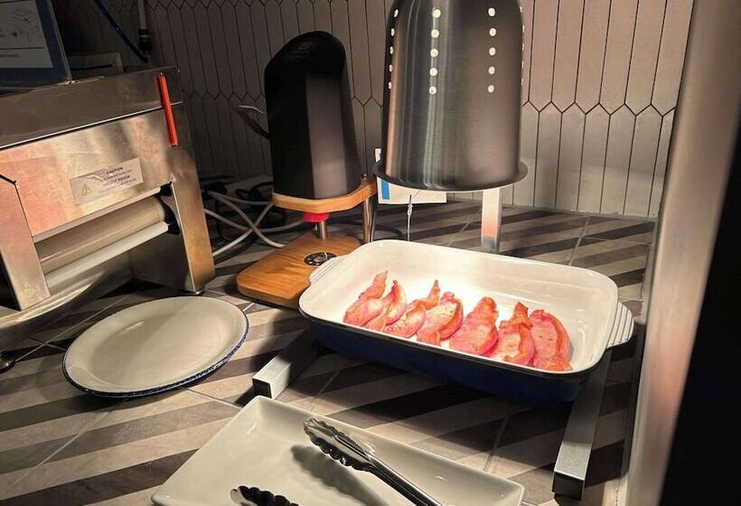 בית מלון כפרי Ibis Budget Swindon