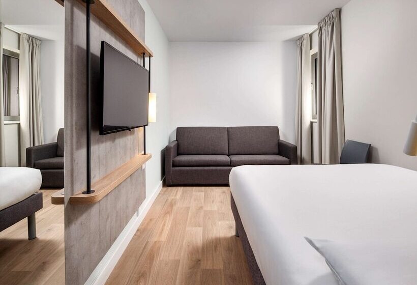 בית מלון כפרי Ibis Budget Swindon