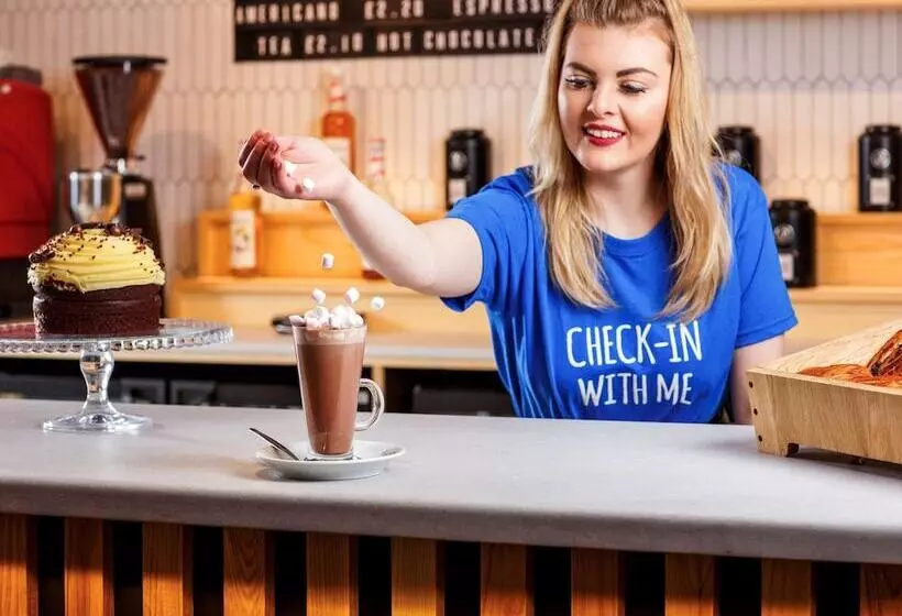 Hotelli Ibis Budget Swindon