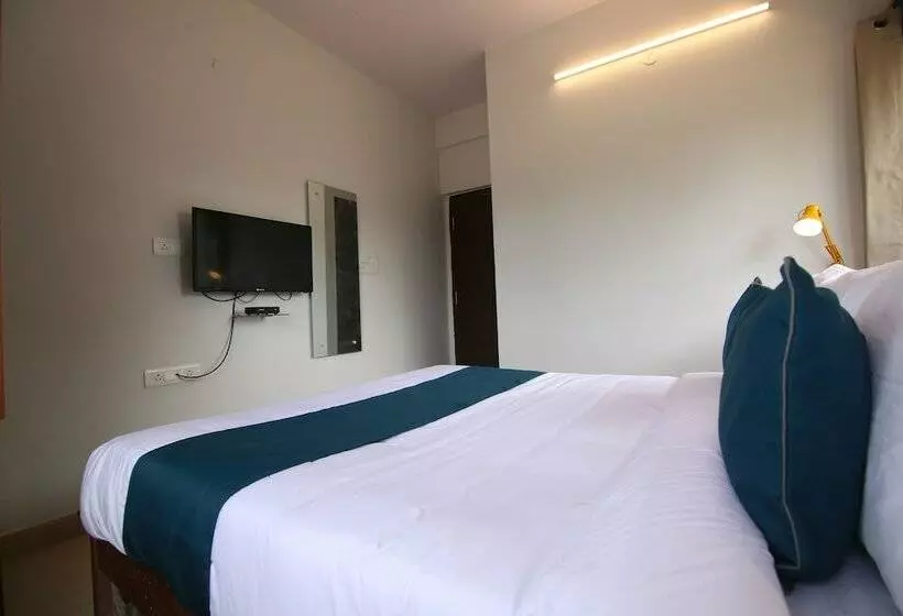 ホテル Silverkey Executive Stays 23042 Global Village Tech Park